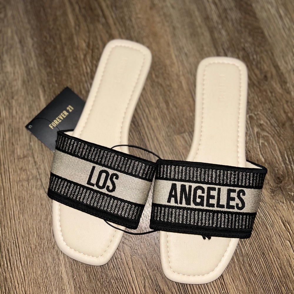 Los Angeles Slides Size 7